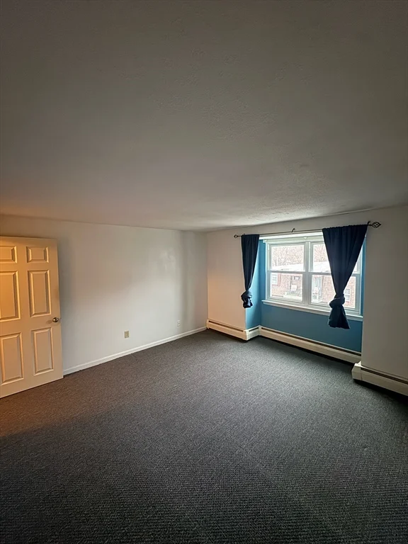 2 bed, 1 bath apartment for rent at 668 Robbins Ave Unit 17, Dracut — photo 8 of 9