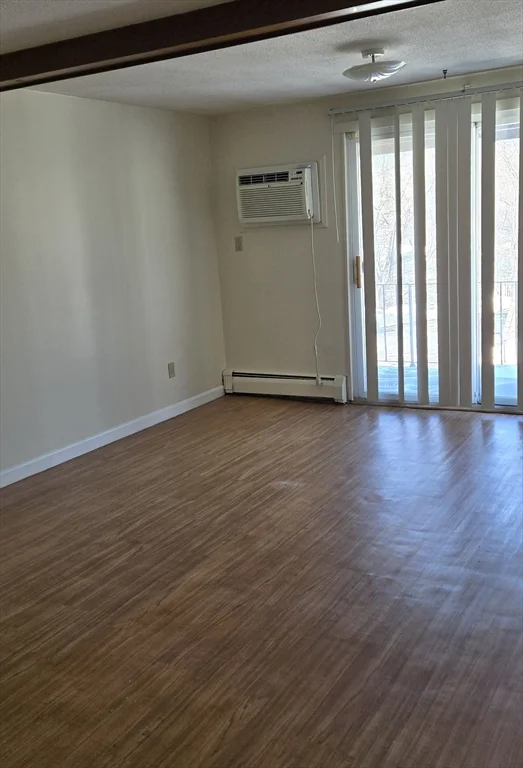 2 bed, 1 bath apartment for rent at 668 Robbins Ave Unit 18, Dracut — photo 4 of 8