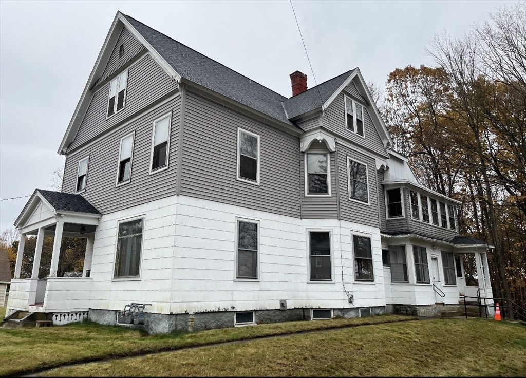1 bed, 1 bath apartment for rent at 669 Westminster Hill Rd Unit 3, Fitchburg — photo 6 of 6