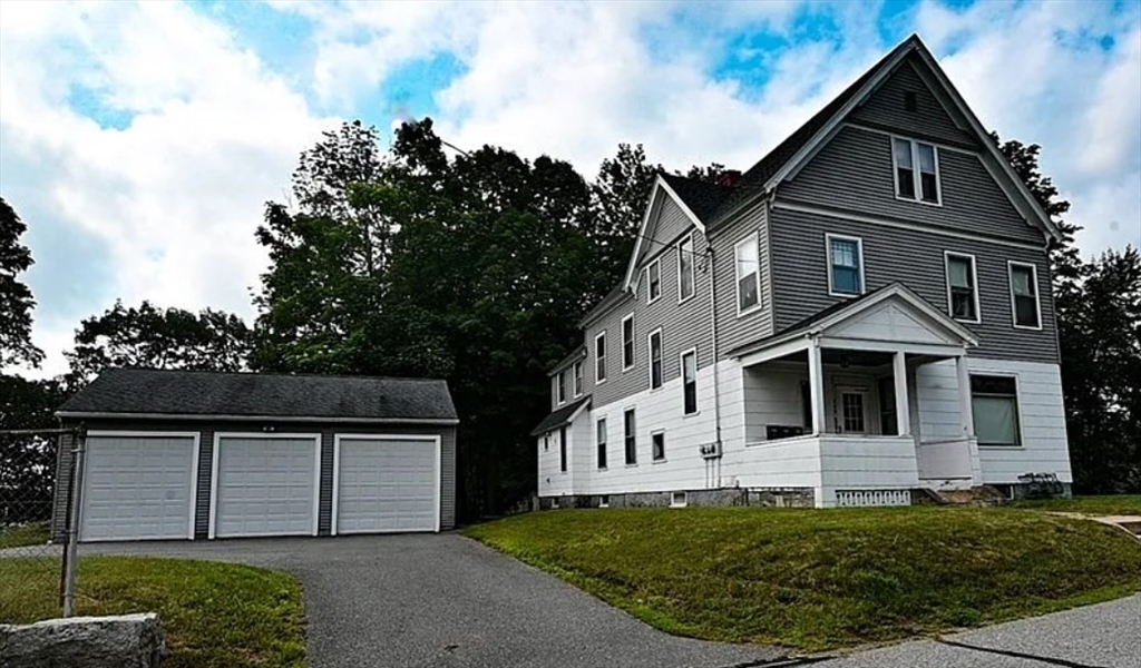 1 bed, 1 bath apartment for rent at 669 Westminster Hill Rd Unit 3, Fitchburg — photo 5 of 6