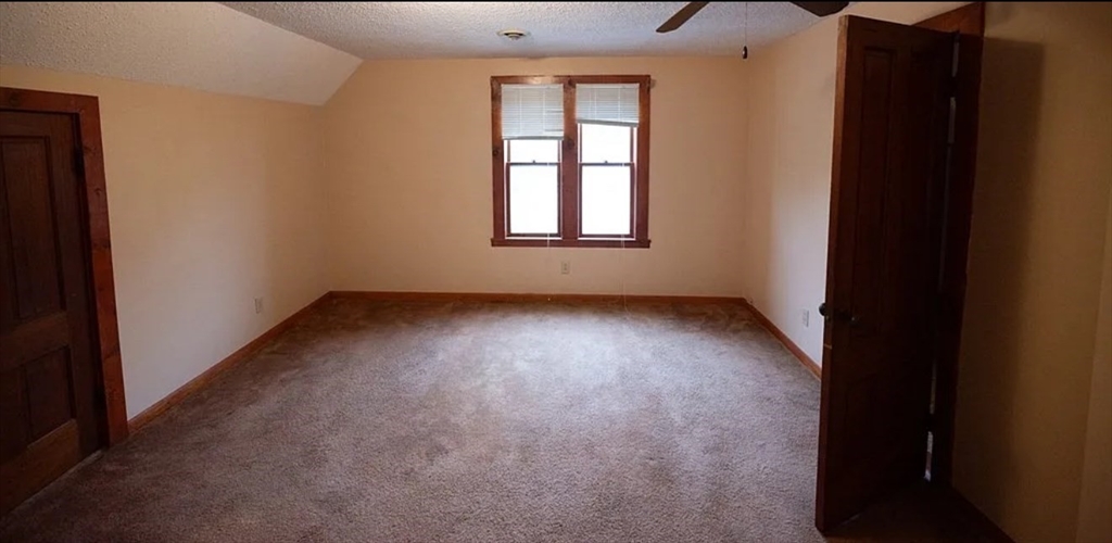 1 bed, 1 bath apartment for rent at 669 Westminster Hill Rd Unit 3, Fitchburg — photo 2 of 6