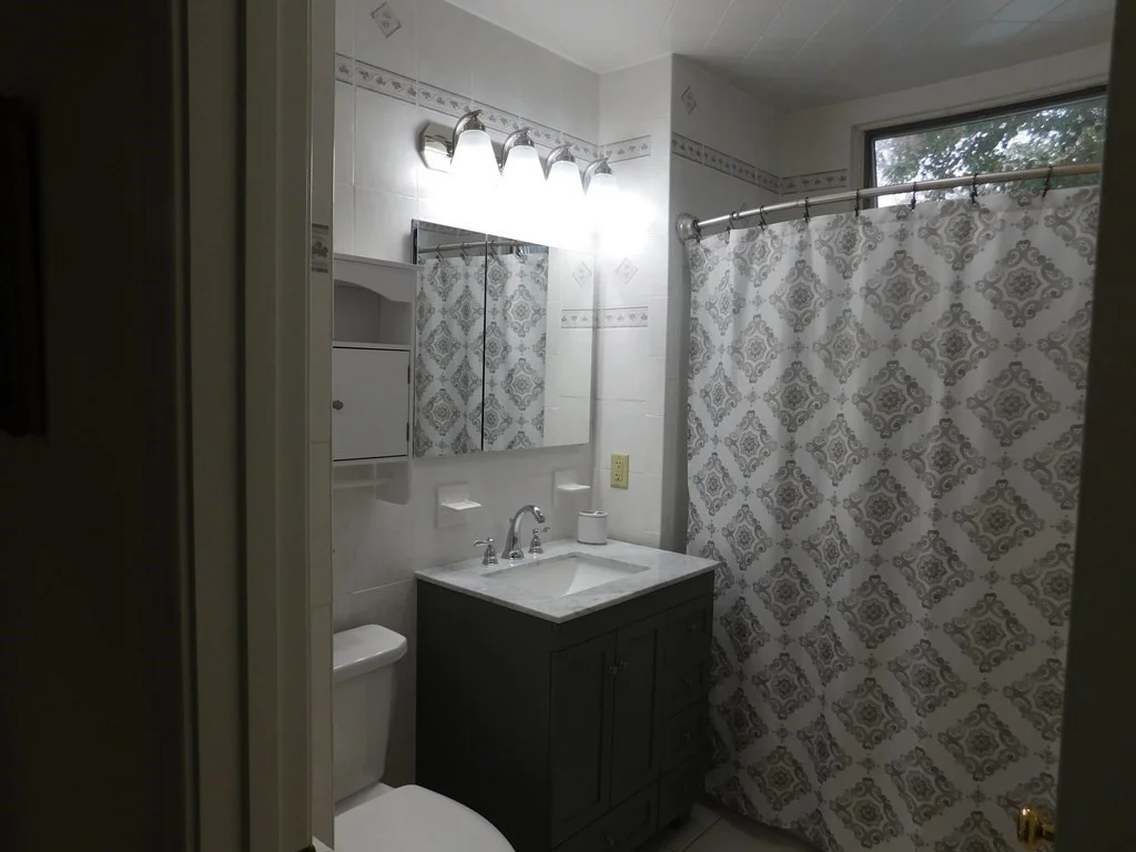 2 bed, 1 bath apartment for rent at 67-69 Angeline St Unit 2, West Springfield — photo 28 of 37