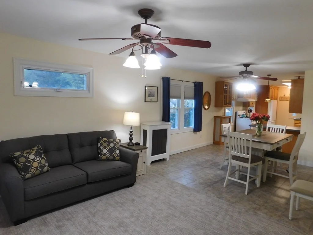 2 bed, 1 bath apartment for rent at 67-69 Angeline St Unit 2, West Springfield — photo 7 of 37