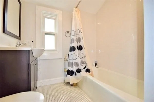 2 bed, 1 bath apartment for rent at 67 Avon Unit 3, Spring Hill — photo 4 of 7