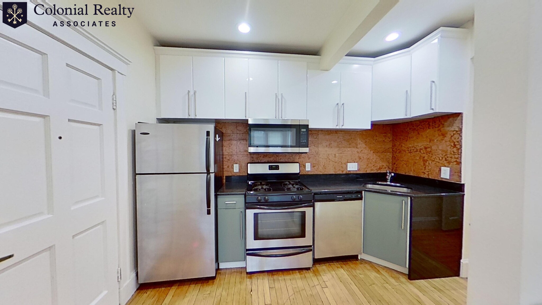 4 bed, 3 bath apartment for rent at 67 Babcock St Unit 1-69, Coolidge Corner — photo 31 of 50