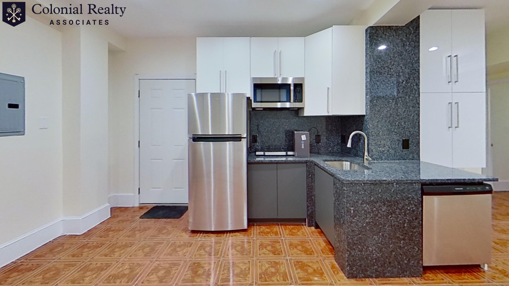 4 bed, 3 bath apartment for rent at 67 Babcock St Unit 1-69, Coolidge Corner — photo 22 of 50