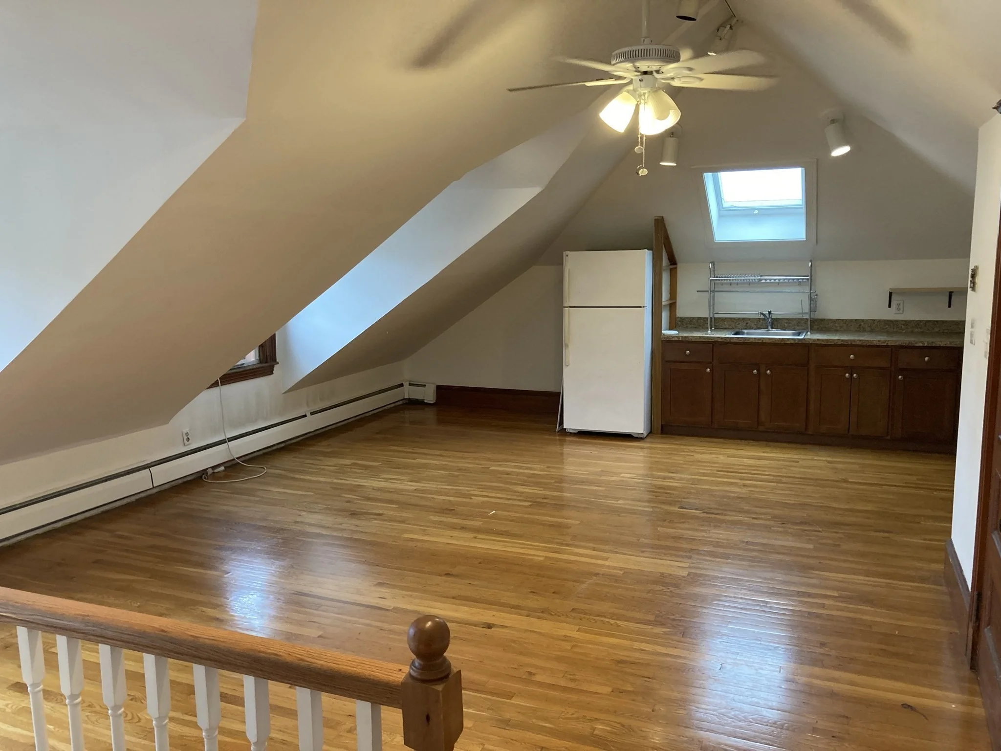 2 bed, 1 bath apartment for rent at 67 Benton Rd Unit 3, Spring Hill — photo 3 of 17