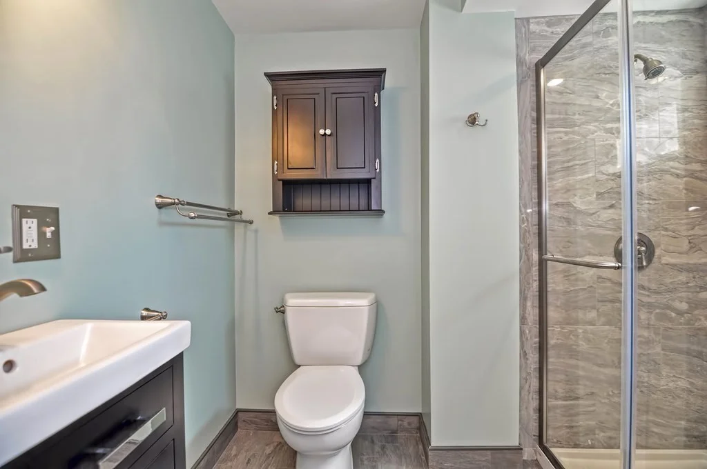 1 bed, 1 bath apartment for rent at 67 Bonair Unit 3, Winter Hill — photo 5 of 8