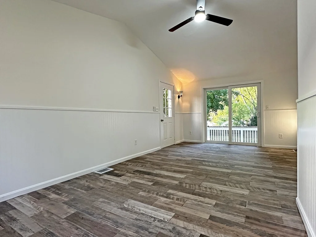 3 bed, 1 bath apartment for rent at 67 Brewster Rd, Waltham — photo 13 of 19