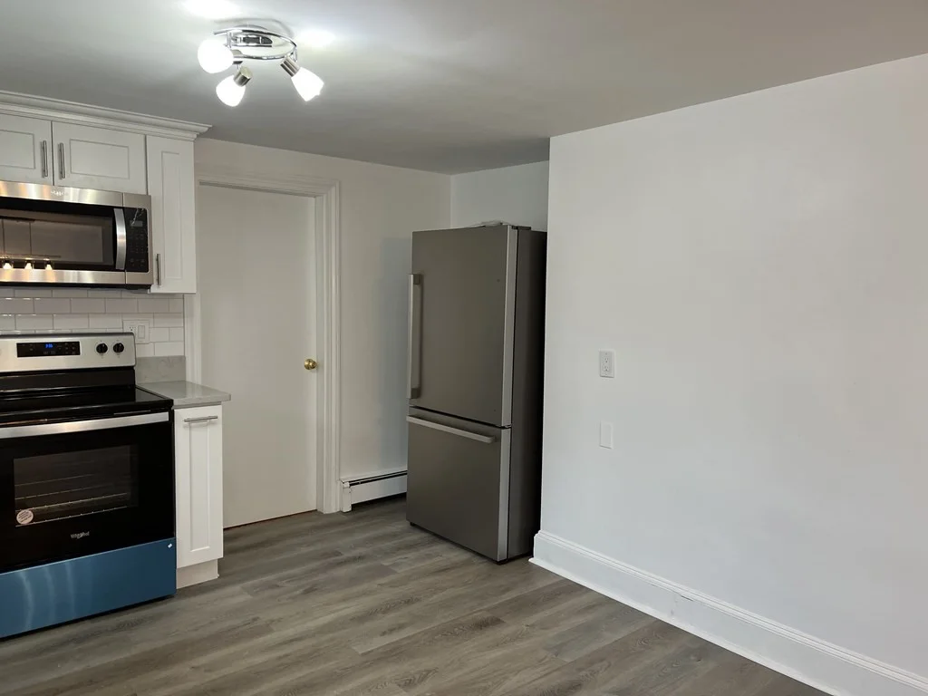 3 bed, 1 bath apartment for rent at 67 Cedar St Unit 2, Malden — photo 3 of 14