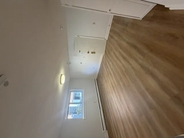 2 bed, 1 bath apartment for rent at 67 Chiswick Rd Unit 1, Brighton — photo 5 of 20