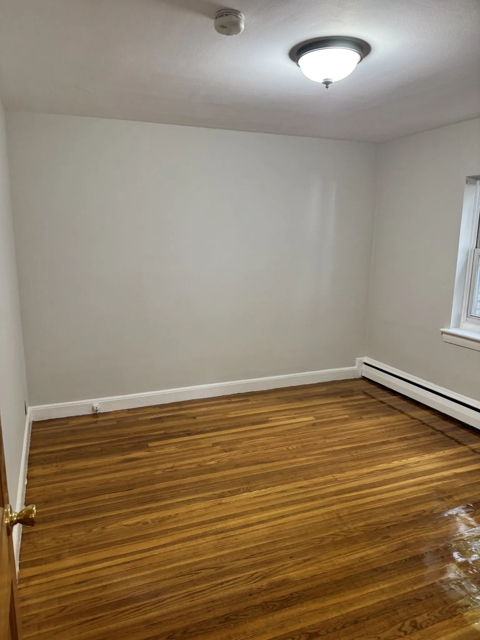 2 bed, 1 bath apartment for rent at 67 Chiswick Rd Unit 4, Brighton — photo 9 of 25