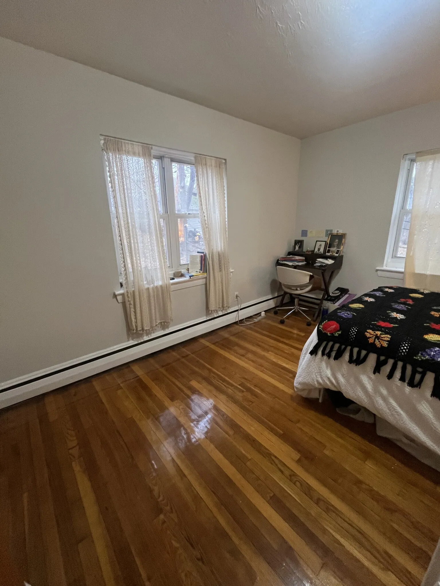 2 bed, 1 bath apartment for rent at 67 Chiswick Rd Unit 4, Brighton — photo 3 of 25