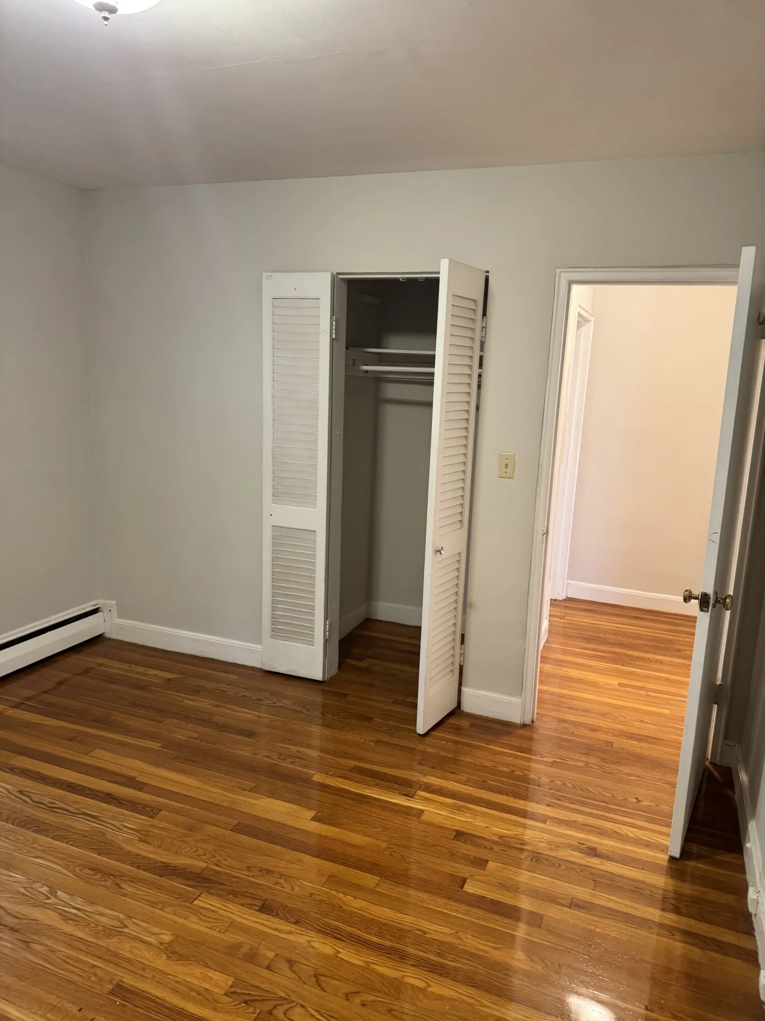 2 bed, 1 bath apartment for rent at 67 Chiswick Rd Unit 6, Brighton — photo 5 of 18