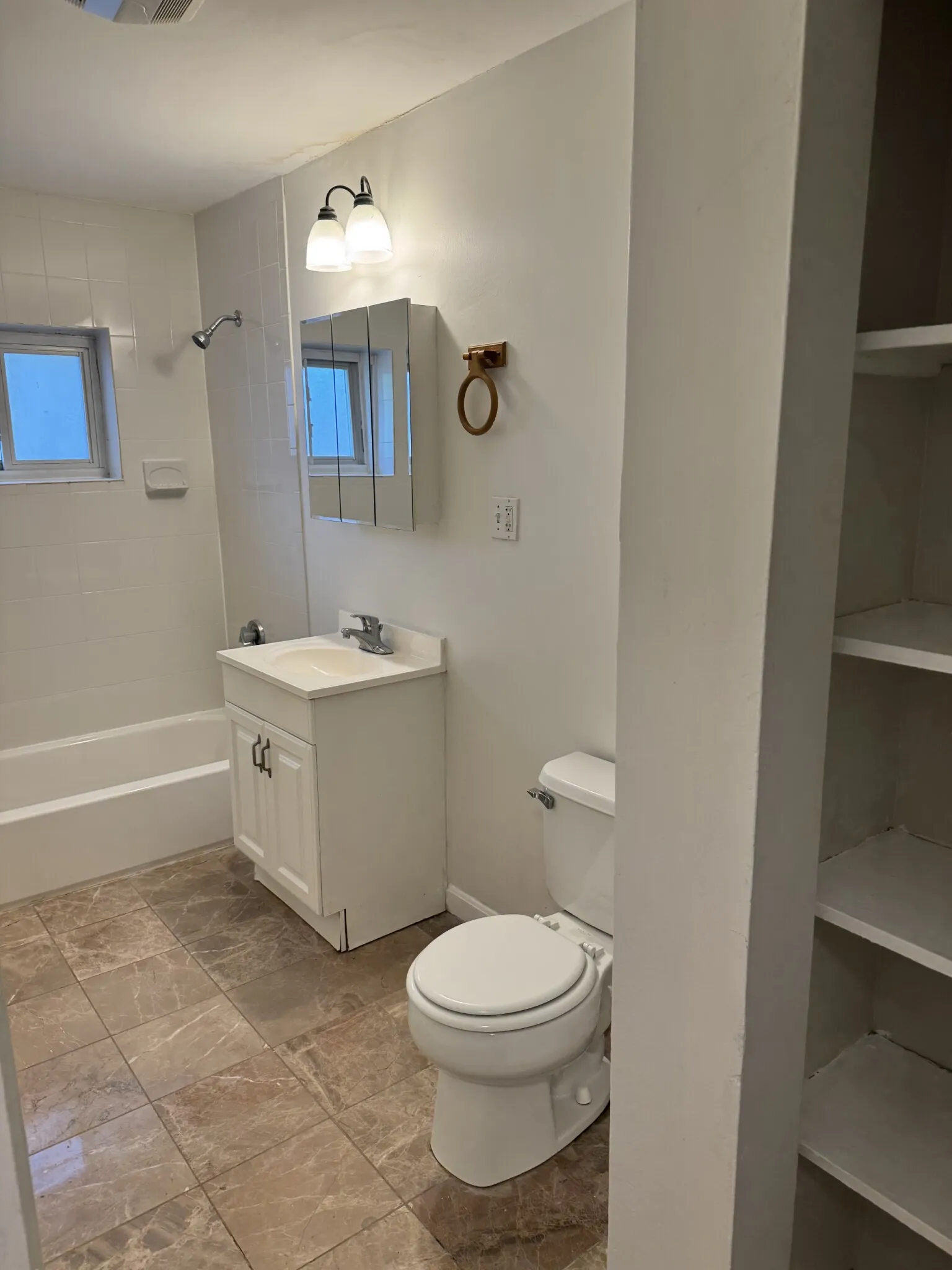 2 bed, 1 bath apartment for rent at 67 Chiswick Rd Unit 6, Brighton — photo 8 of 18