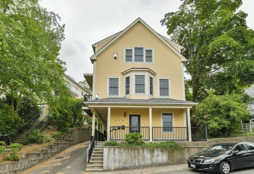 3 bed, 2 bath apartment for rent at 67 Church St Unit 3, Dorchester