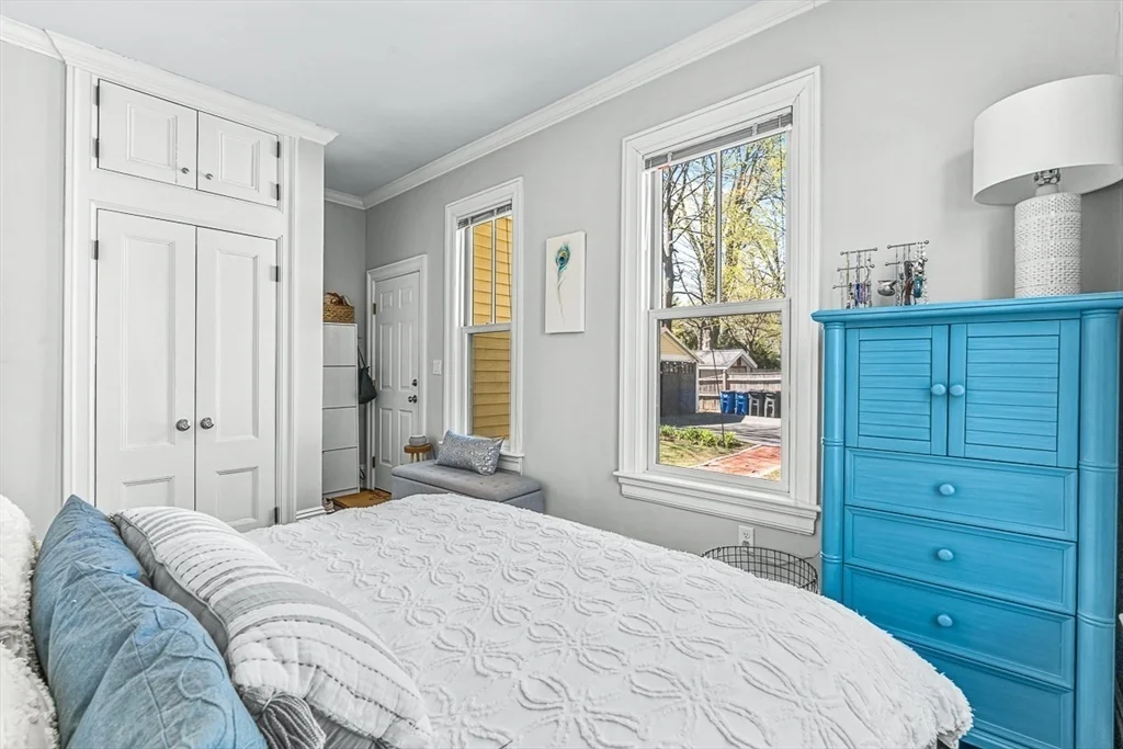 2 bed, 1 bath apartment for rent at 67 Church Unit 67, Winchester — photo 16 of 25