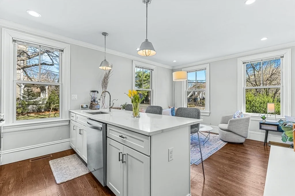 2 bed, 1 bath apartment for rent at 67 Church Unit 67, Winchester — photo 8 of 25