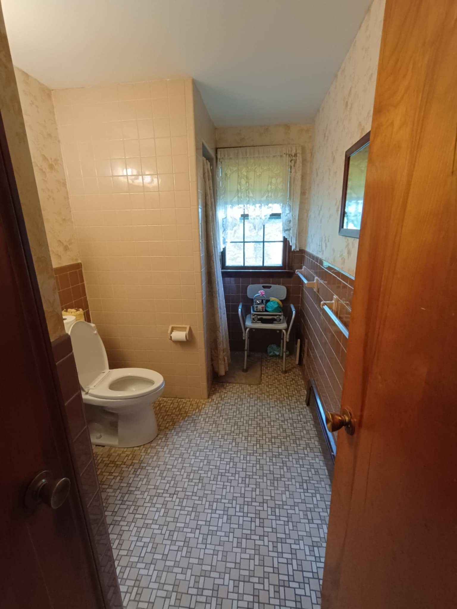 3 bed, 2 bath apartment for rent at 67 Cliffe Ave Unit H, Lexington — photo 12 of 17