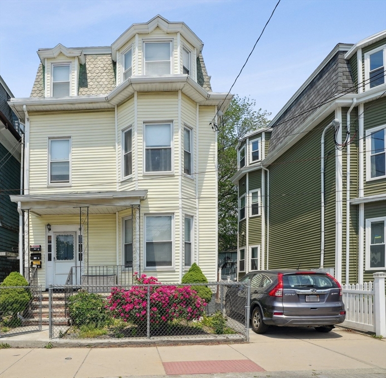 3 bed, 1 bath apartment for rent at 67 Concord Unit 2, Inman Square — photo 15 of 15
