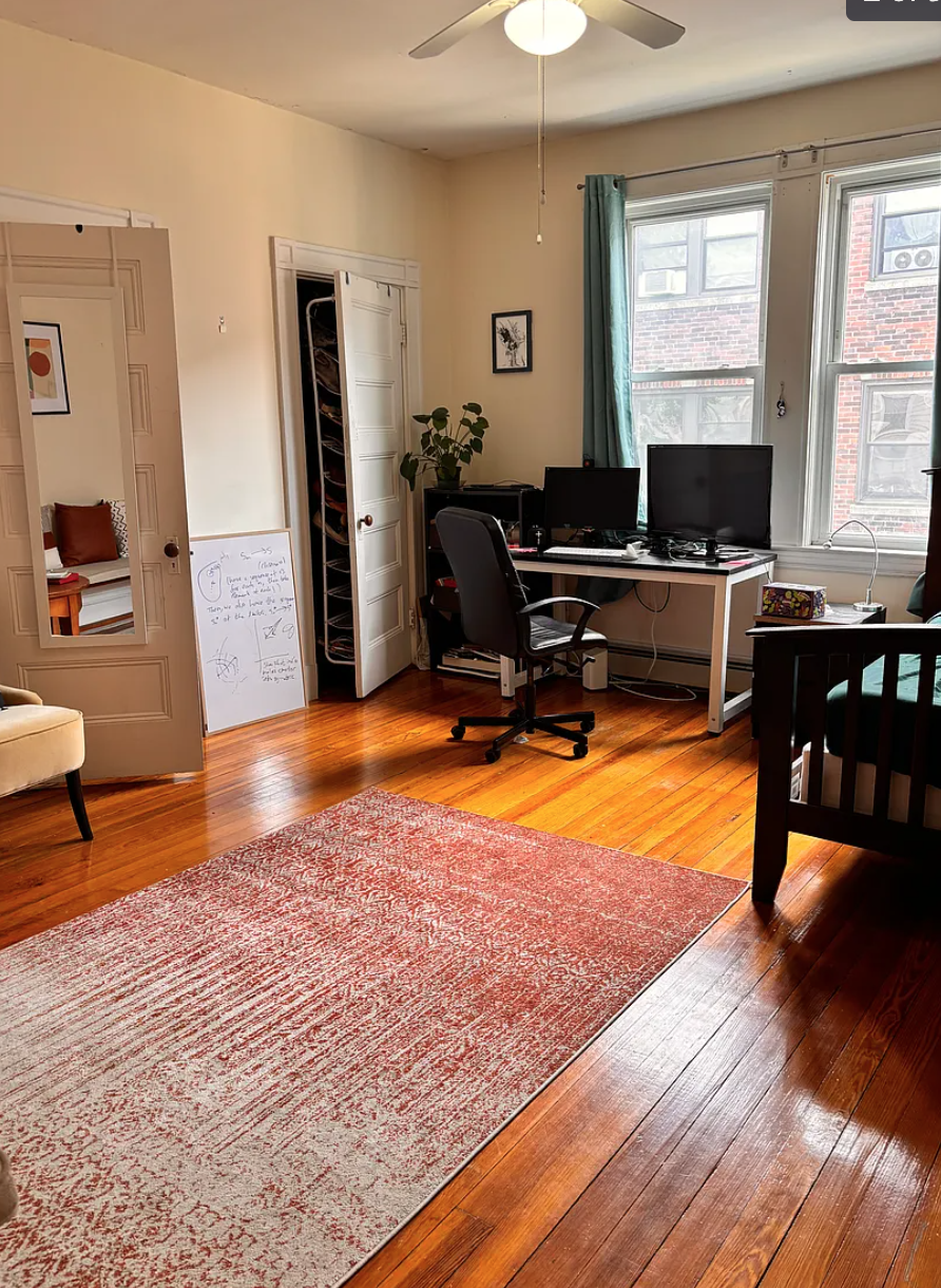 3 bed, 1 bath apartment for rent at 67 Dana St Unit 5, Mid-Cambridge — photo 2 of 9