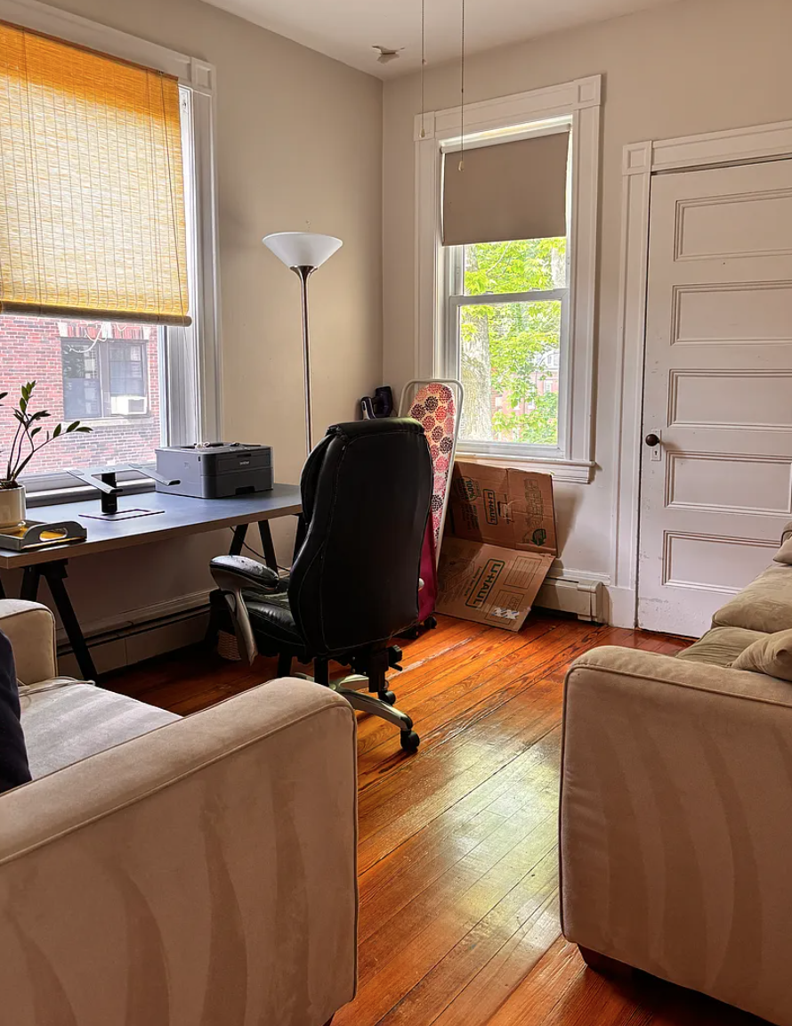 3 bed, 1 bath apartment for rent at 67 Dana St Unit 5, Mid-Cambridge — photo 5 of 9