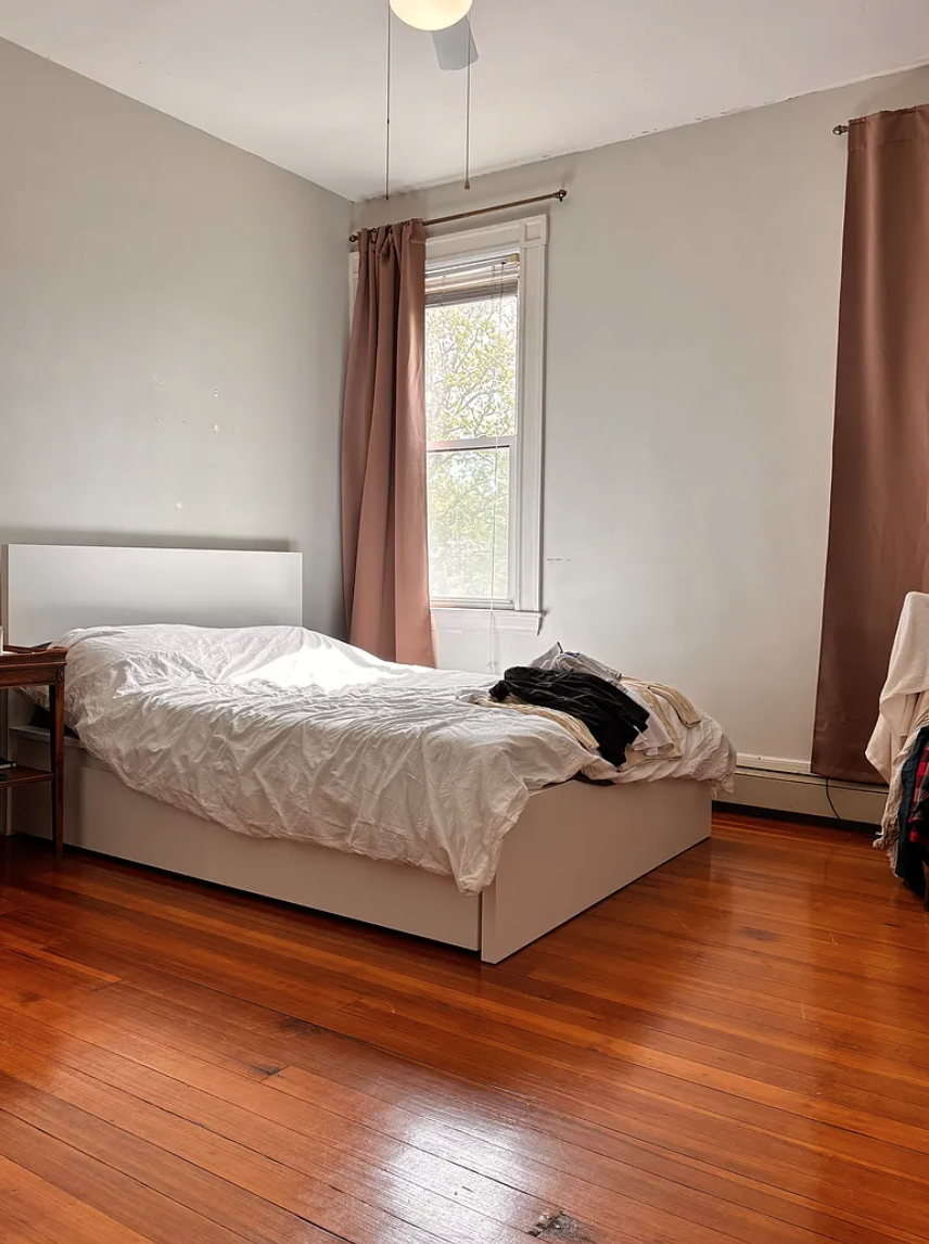 3 bed, 1 bath apartment for rent at 67 Dana St Unit 5, Mid-Cambridge — photo 4 of 9