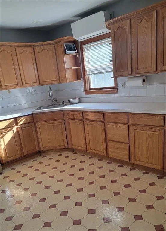 3 bed, 1 bath apartment for rent at 67 Dysart St Unit 2, Quincy — photo 6 of 11