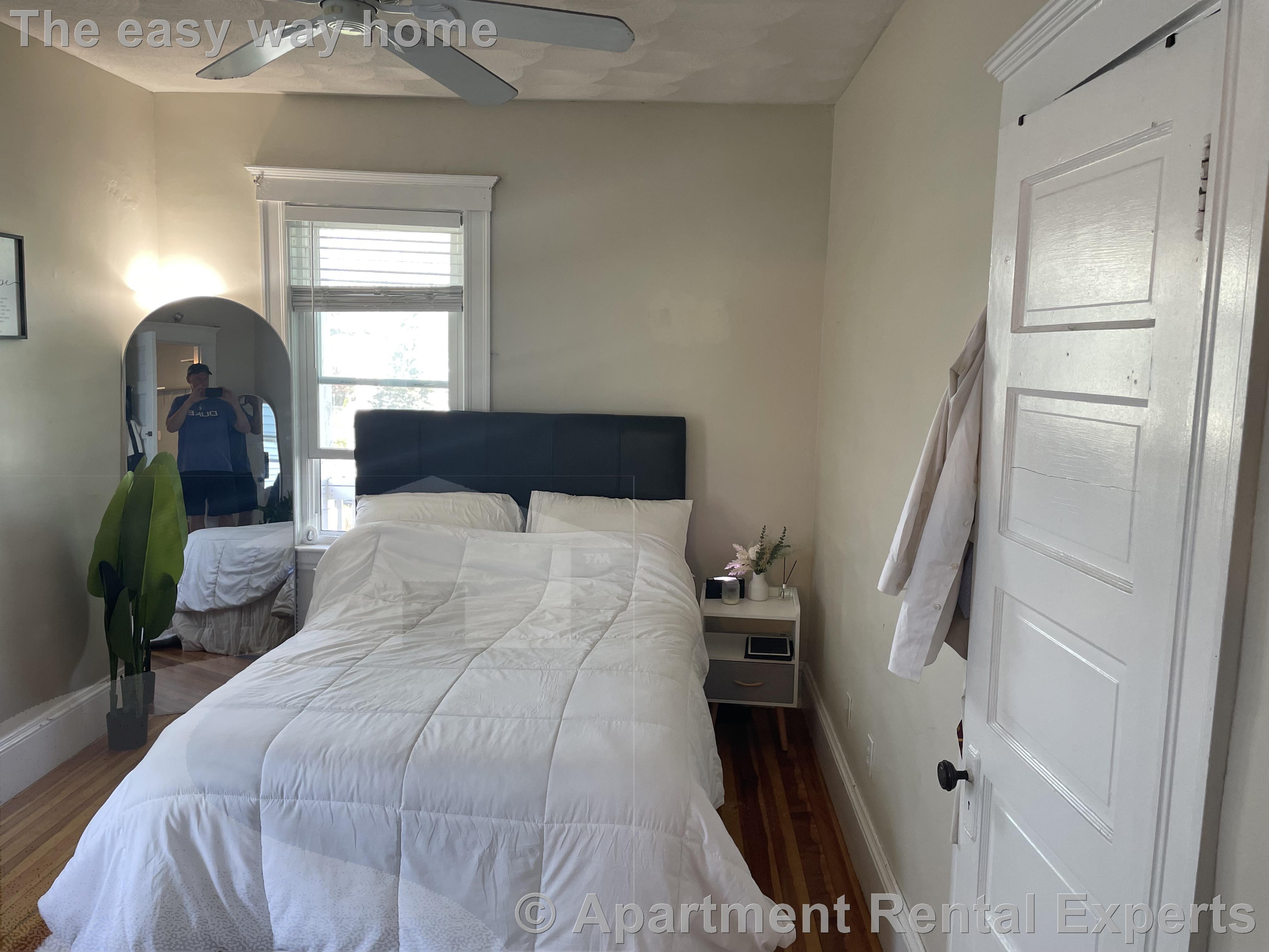 2 bed, 1 bath apartment for rent at 67 Easton St Unit 3, Allston — photo 5 of 7