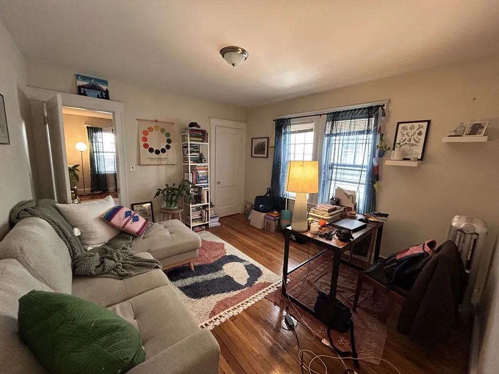 2 bed, 1 bath apartment for rent at 67 Euston Rd Unit 1, Brighton — photo 7 of 12