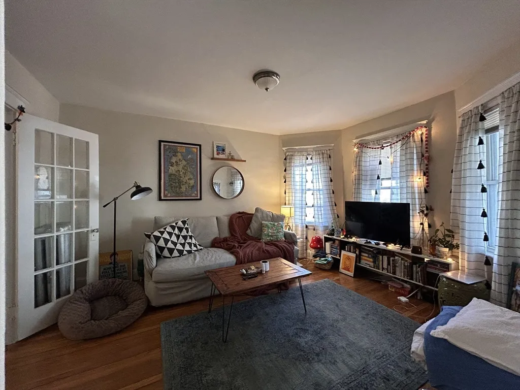 2 bed, 1 bath apartment for rent at 67 Euston Rd Unit 1, Brighton