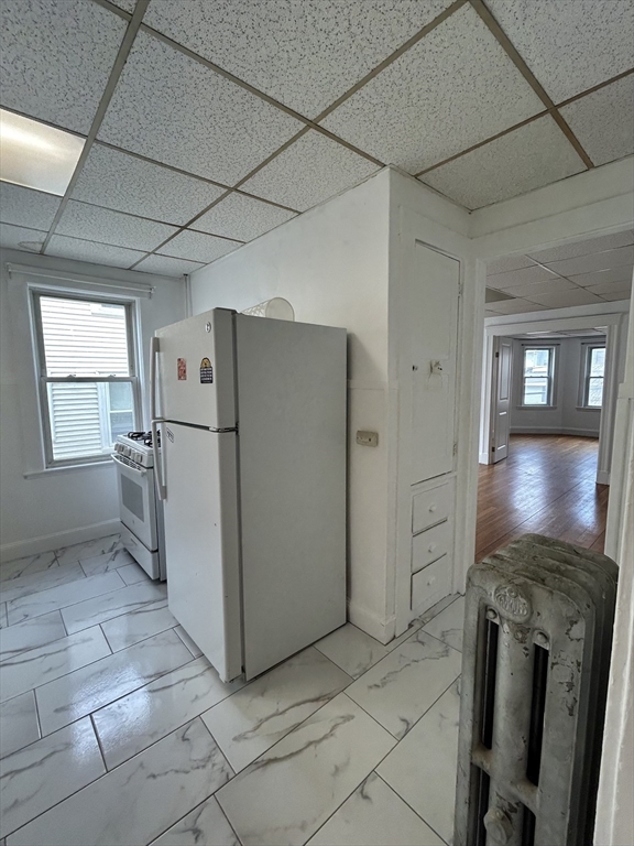 4 bed, 2 bath apartment for rent at 67 Euston Rd Unit 2, Brighton — photo 11 of 17
