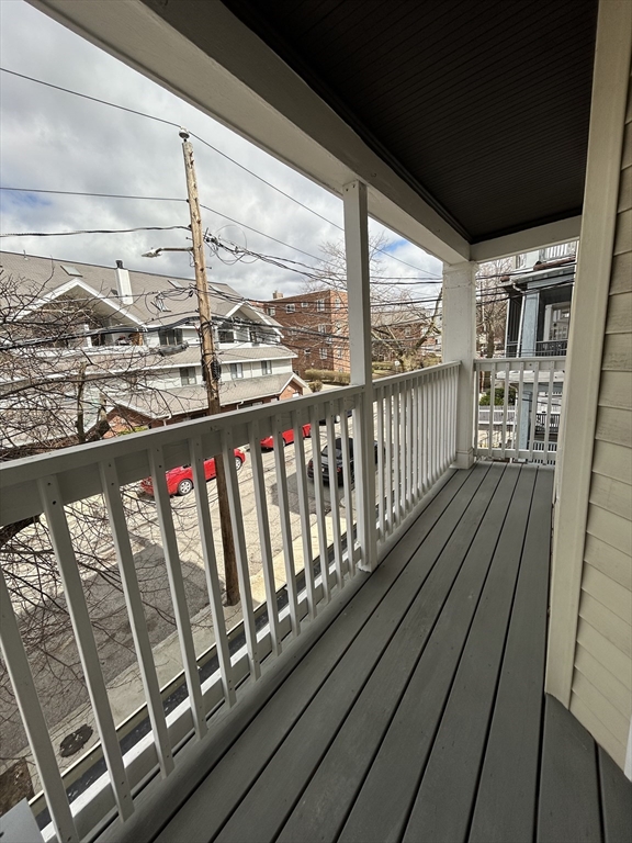 4 bed, 2 bath apartment for rent at 67 Euston Rd Unit 2, Brighton — photo 17 of 17