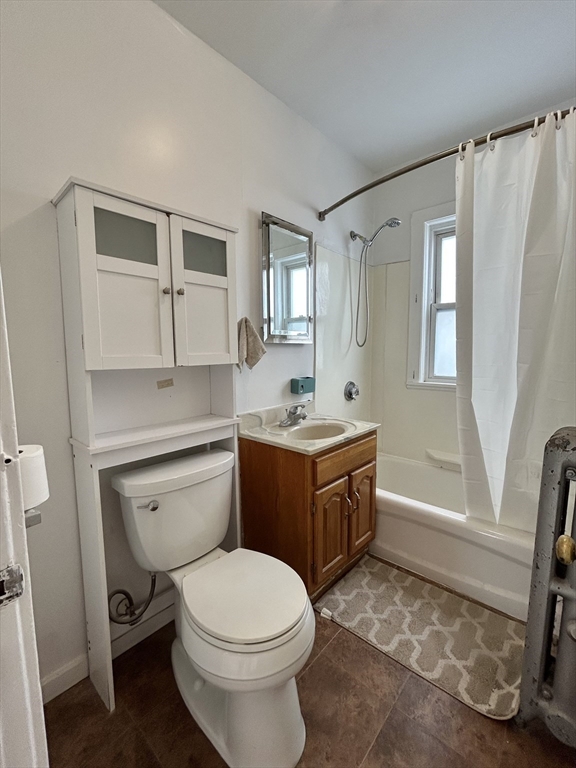 4 bed, 2 bath apartment for rent at 67 Euston Rd Unit 2, Brighton — photo 15 of 17