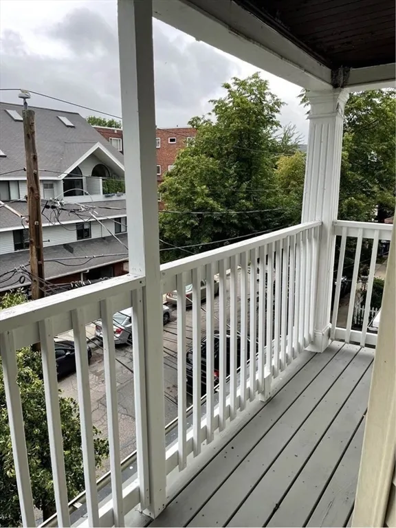 3 bed, 1 bath apartment for rent at 67 Euston Rd Unit 3, Brighton — photo 15 of 16