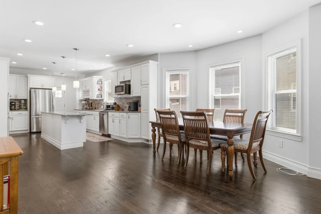 2 bed, 1 bath apartment for rent at 67 Everett St Unit 1, East Arlington — photo 3 of 22