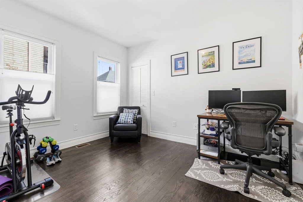 2 bed, 1 bath apartment for rent at 67 Everett St Unit 1, East Arlington — photo 9 of 22