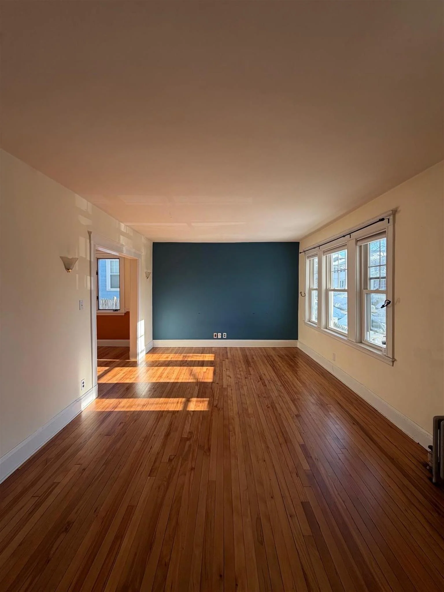 2.5 bed, 1 bath apartment for rent at 67 Fairfax St Unit 1, West Somerville — photo 8 of 16