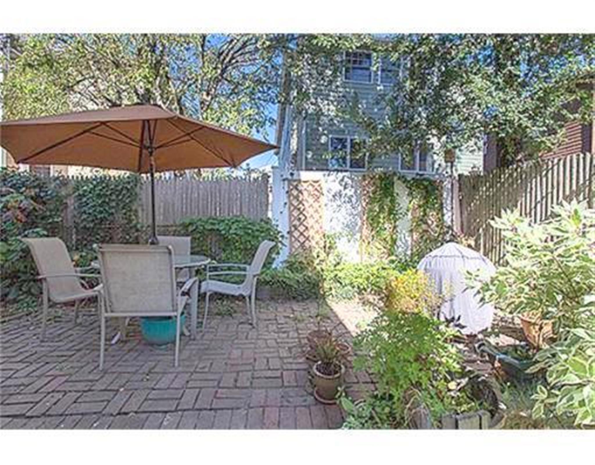 2.5 bed, 1 bath apartment for rent at 67 Fairfax St Unit 67, West Somerville — photo 18 of 20