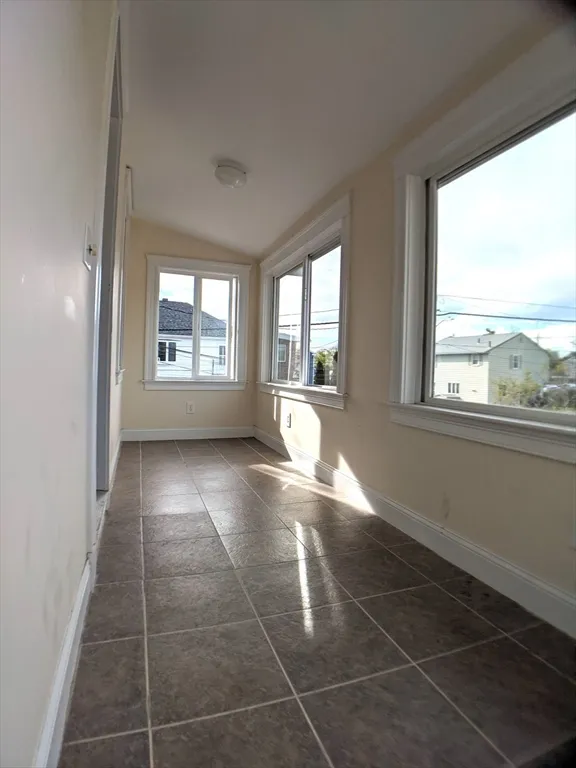 2 bed, 1 bath apartment for rent at 67 First Unit 2, Wellington — photo 10 of 11