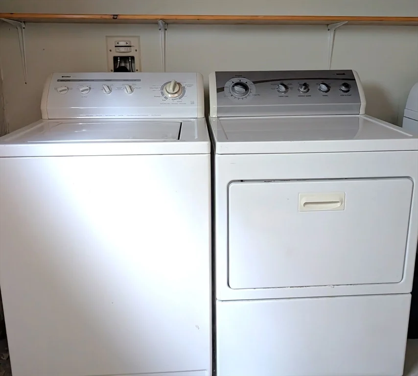 2 bed, 1 bath apartment for rent at 67 First Unit 2, Wellington — photo 3 of 22