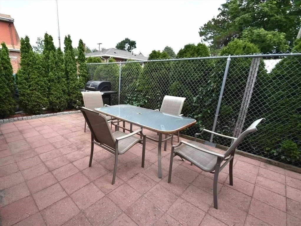 2 bed, 1 bath apartment for rent at 67 First Unit 2, Wellington — photo 18 of 22