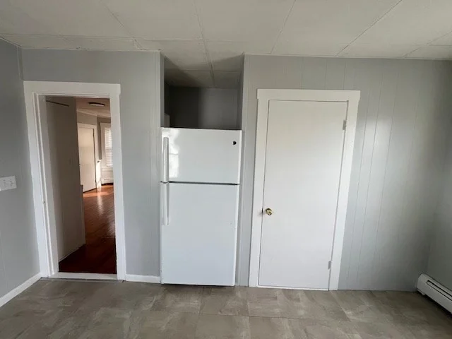 2 bed, 1 bath apartment for rent at 67 Flint St Unit 3R, Fall River — photo 6 of 11