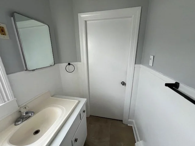 2 bed, 1 bath apartment for rent at 67 Flint St Unit 3R, Fall River — photo 10 of 11