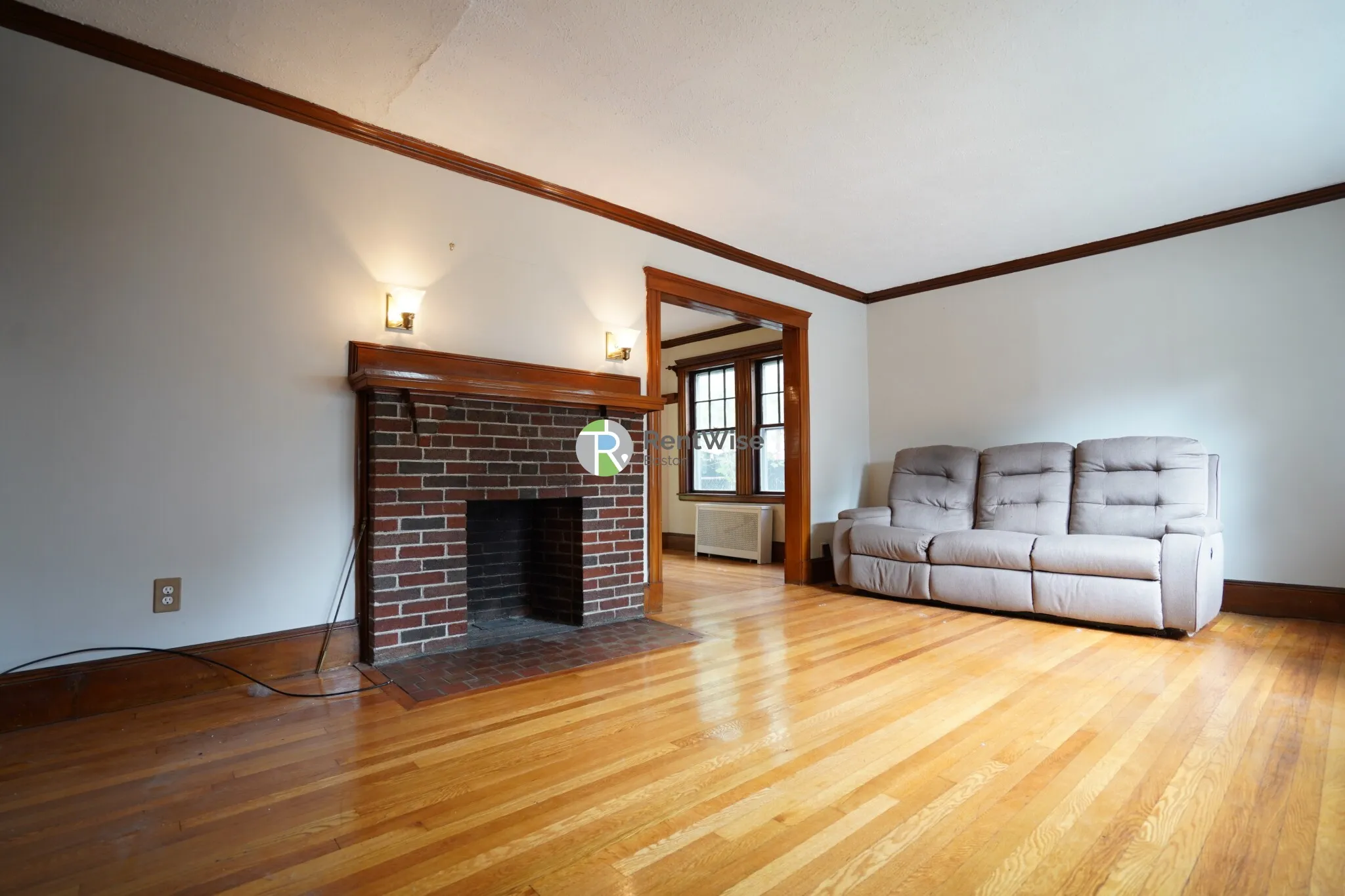 3.5 bed, 1.5 bath apartment for rent at 67 Goodenough St Unit 1, Brighton — photo 2 of 35