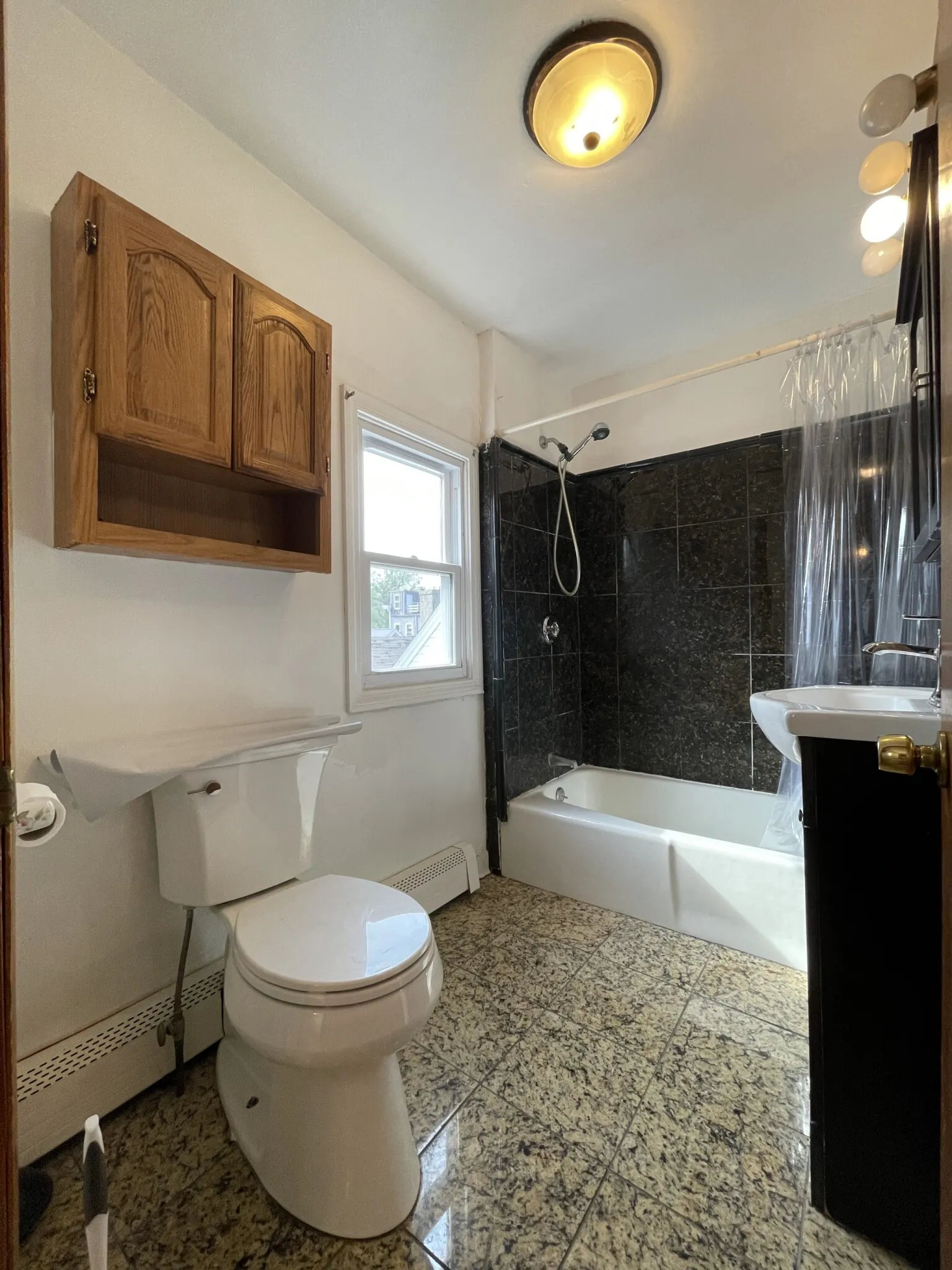 2 split bed, 1 bath apartment for rent at 67 Gore St Unit 2F, East Cambridge — photo 7 of 12