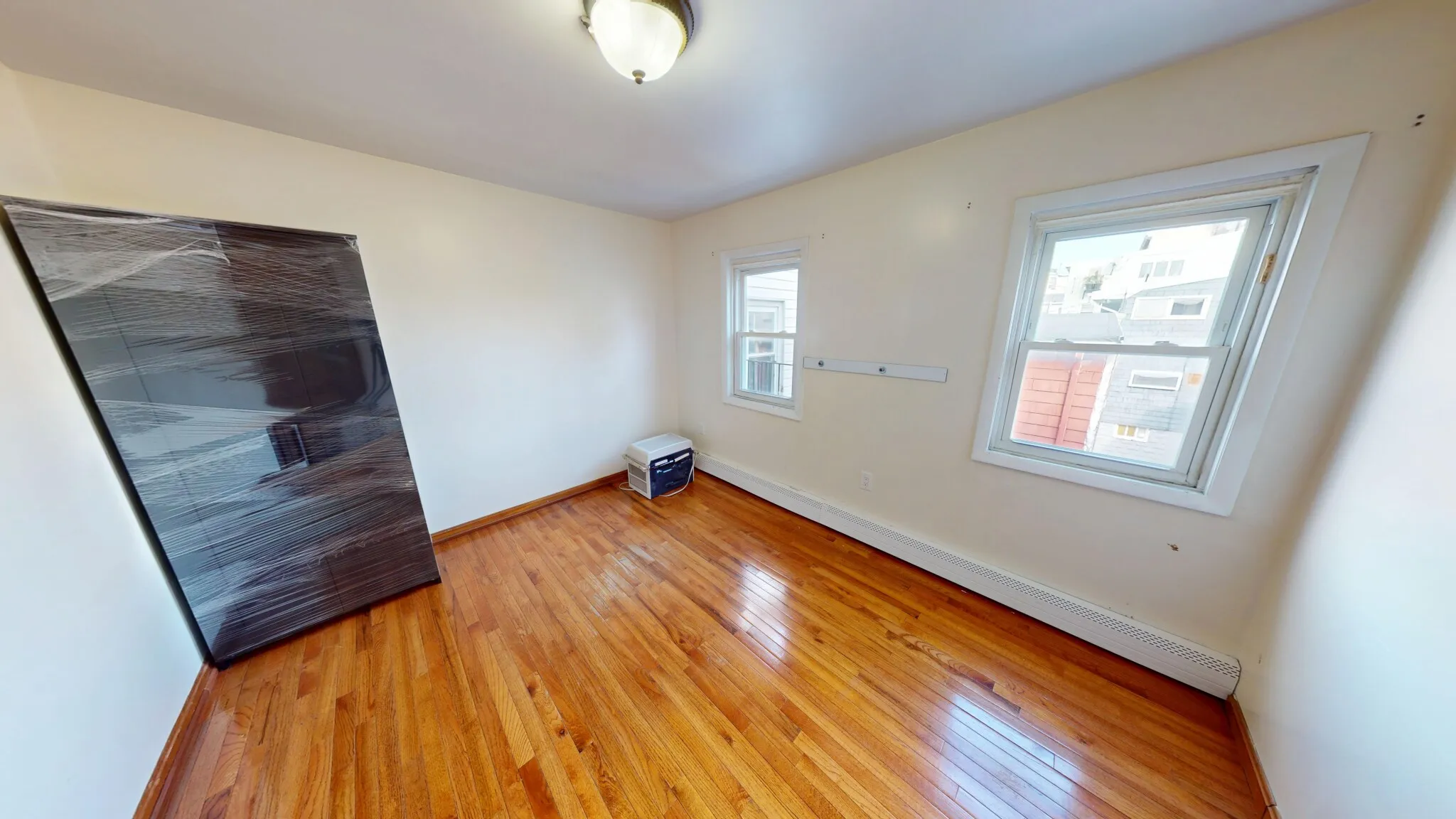 2 split bed, 1 bath apartment for rent at 67 Gore St Unit 2F, East Cambridge — photo 5 of 12