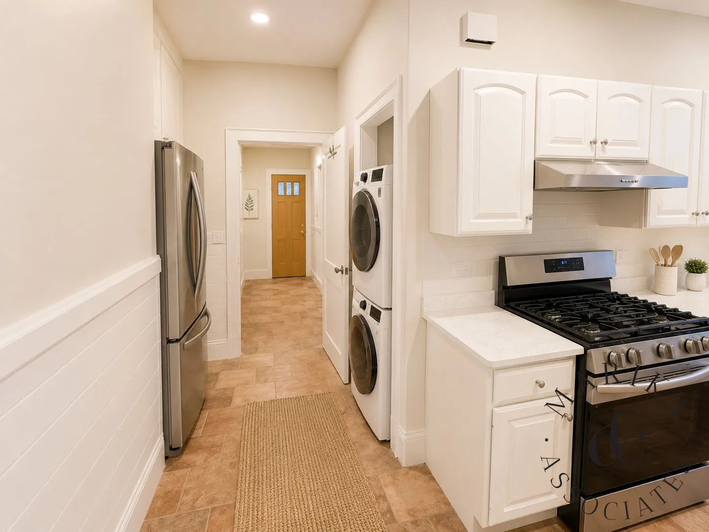 4 bed, 2 bath apartment for rent at 67 Green St Unit 67, North Brookline — photo 15 of 31