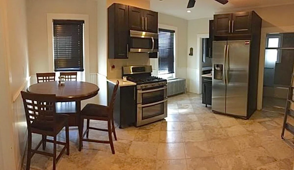 2 bed, 1 bath apartment for rent at 67 Greenleaf Ave Unit 1, Tufts University — photo 1 of 8