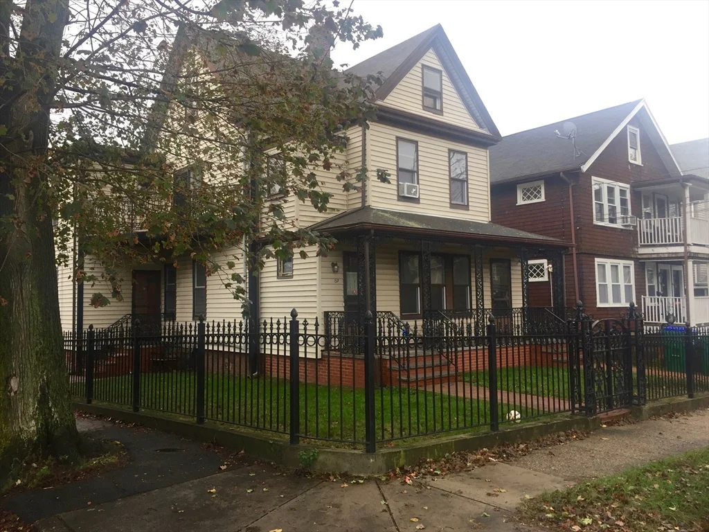 2 bed, 1 bath apartment for rent at 67 Greenleaf Ave Unit 1, Tufts University — photo 8 of 8